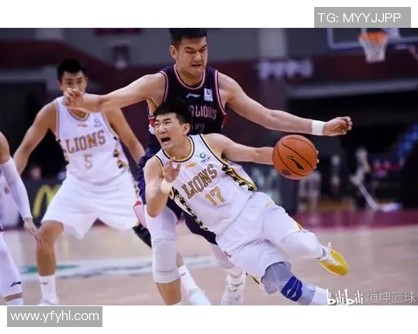 八一广厦迎战广东海豚期待精彩对决与激烈碰撞 八一广厦迎战广东海豚期待精彩对决与激烈碰撞