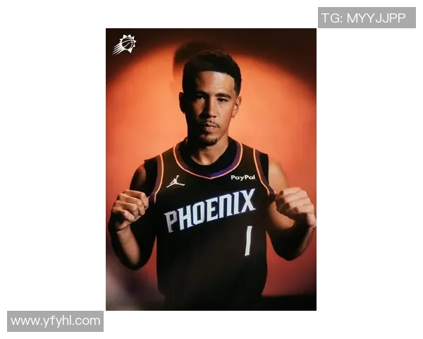 德文布克领衔太阳队崛起新篇章展现篮球天赋与领导力 德文布克领衔太阳队崛起新篇章展现篮球天赋与领导力