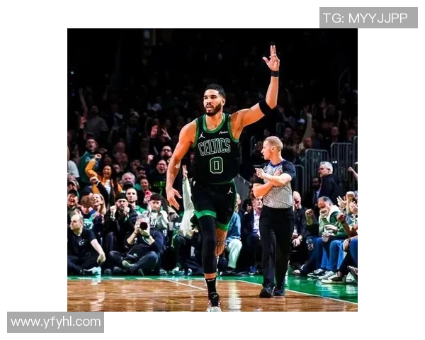 雷霆与凯尔特人全场激战回顾精彩瞬间与关键时刻分析 雷霆与凯尔特人全场激战回顾精彩瞬间与关键时刻分析